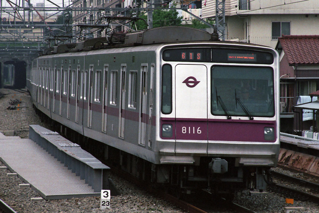 東京メトロ　8000系タイプ 東京メトロ8000系8116Fの写真