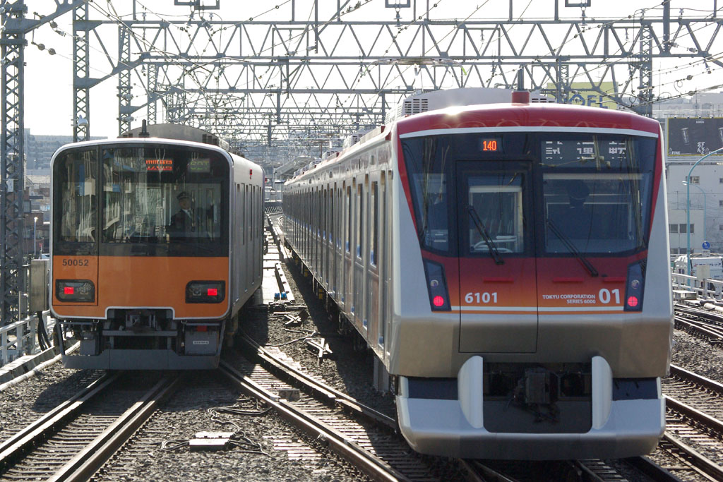 オチャ • サルッド | 東京メトロ6000系 6017編成/Tokyo Metro