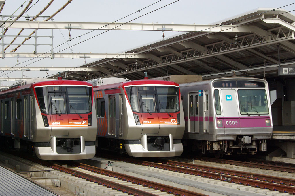 東京メトロ8000系8109Fの写真